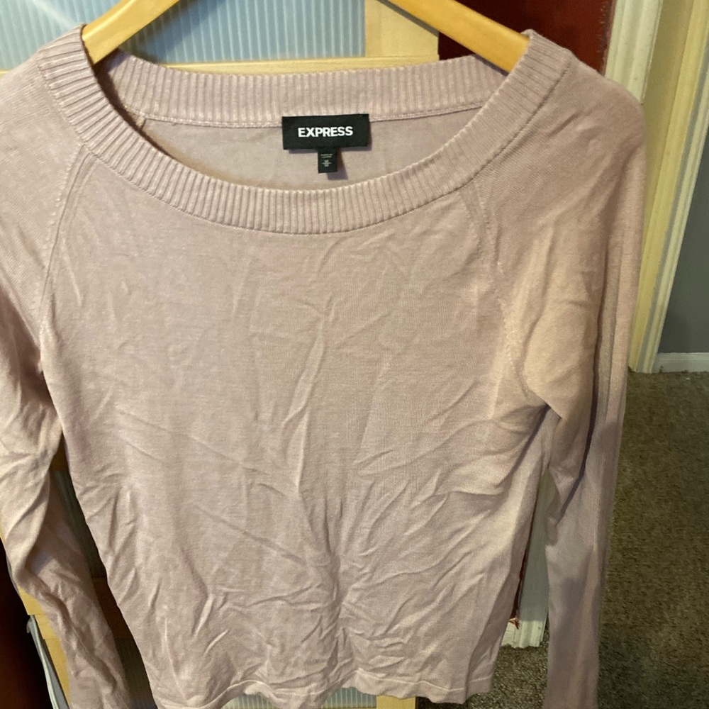🌸 3 for $30 Express sweater